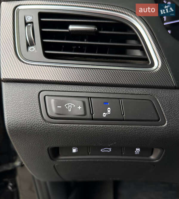 Седан Hyundai Sonata 2015 в Днепре