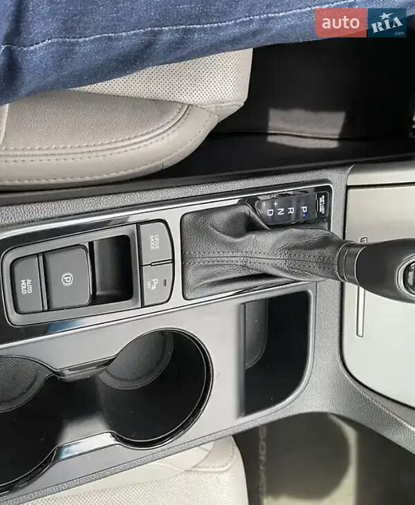 Седан Hyundai Sonata 2015 в Вінниці