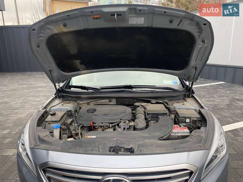 Седан Hyundai Sonata 2017 в Ровно