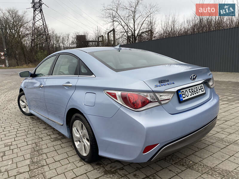 Седан Hyundai Sonata 2014 в Тернополе