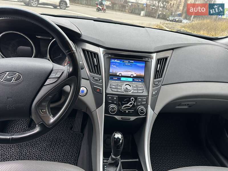 Седан Hyundai Sonata 2013 в Києві фото 10 Седан Hyundai Sonata 2013 в Києві