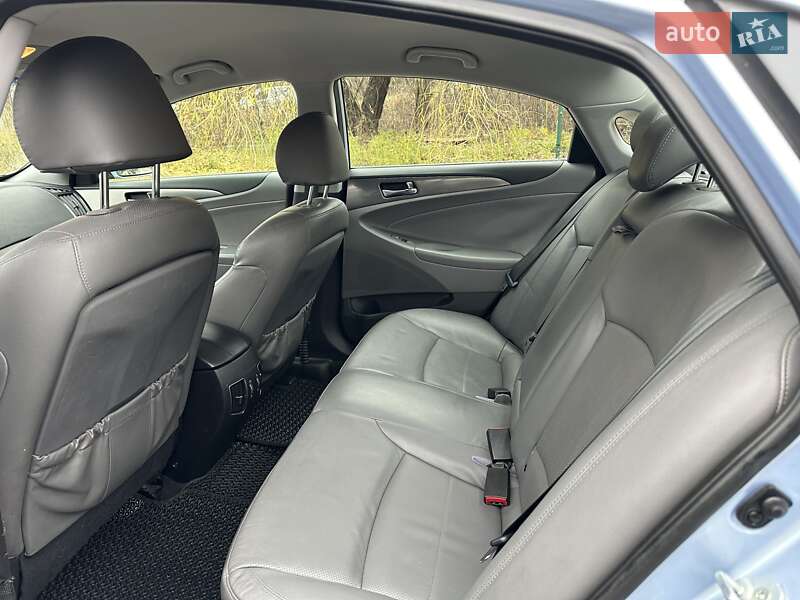 Седан Hyundai Sonata 2013 в Києві фото 26 Седан Hyundai Sonata 2013 в Києві