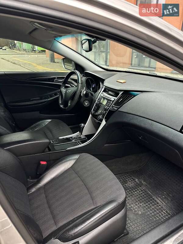 Седан Hyundai Sonata 2012 в Львові фото 15 Седан Hyundai Sonata 2012 в Львові