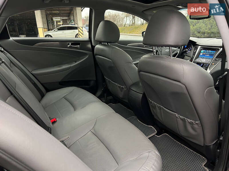 Седан Hyundai Sonata 2014 в Києві