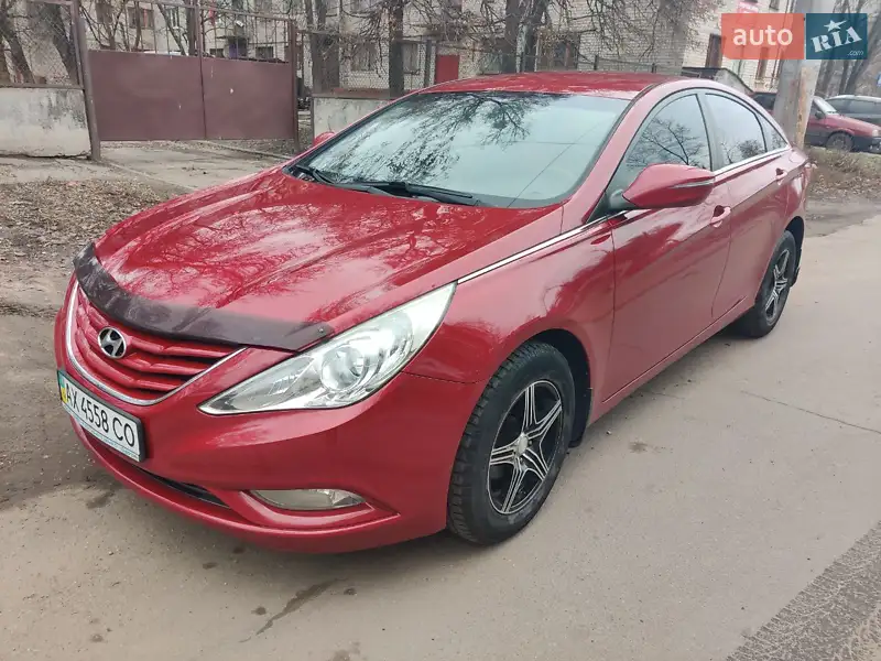 Hyundai Sonata 2011