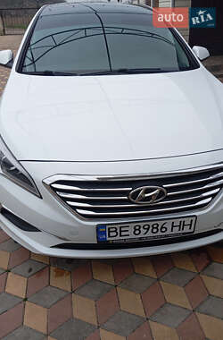 Седан Hyundai Sonata 2015 в Первомайську