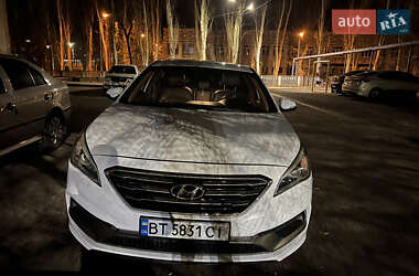 Седан Hyundai Sonata 2015 в Миколаєві