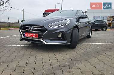 Седан Hyundai Sonata 2018 в Киеве