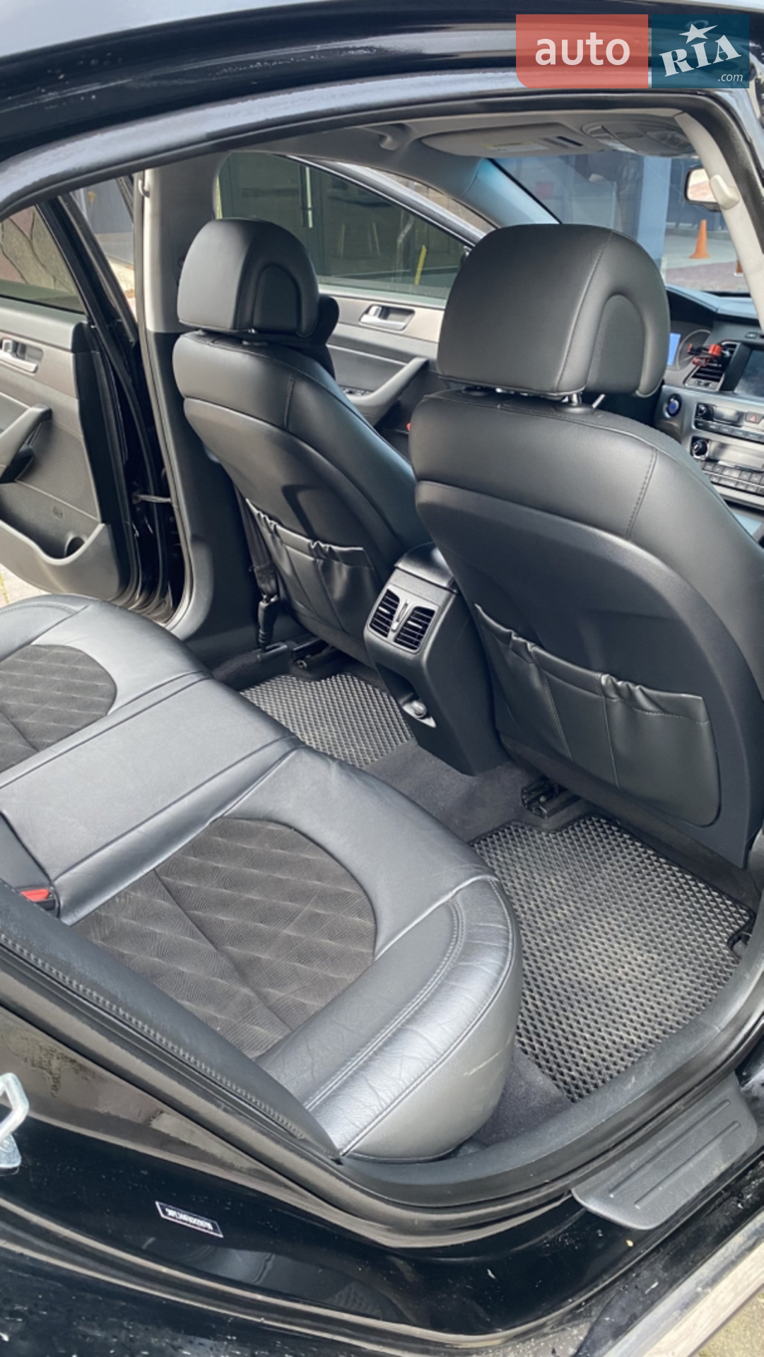 2015 Hyundai Sonata - мініатюра 16