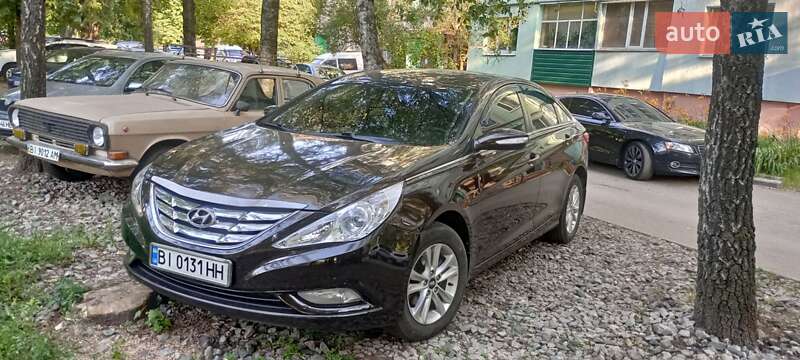 Hyundai Sonata 2010