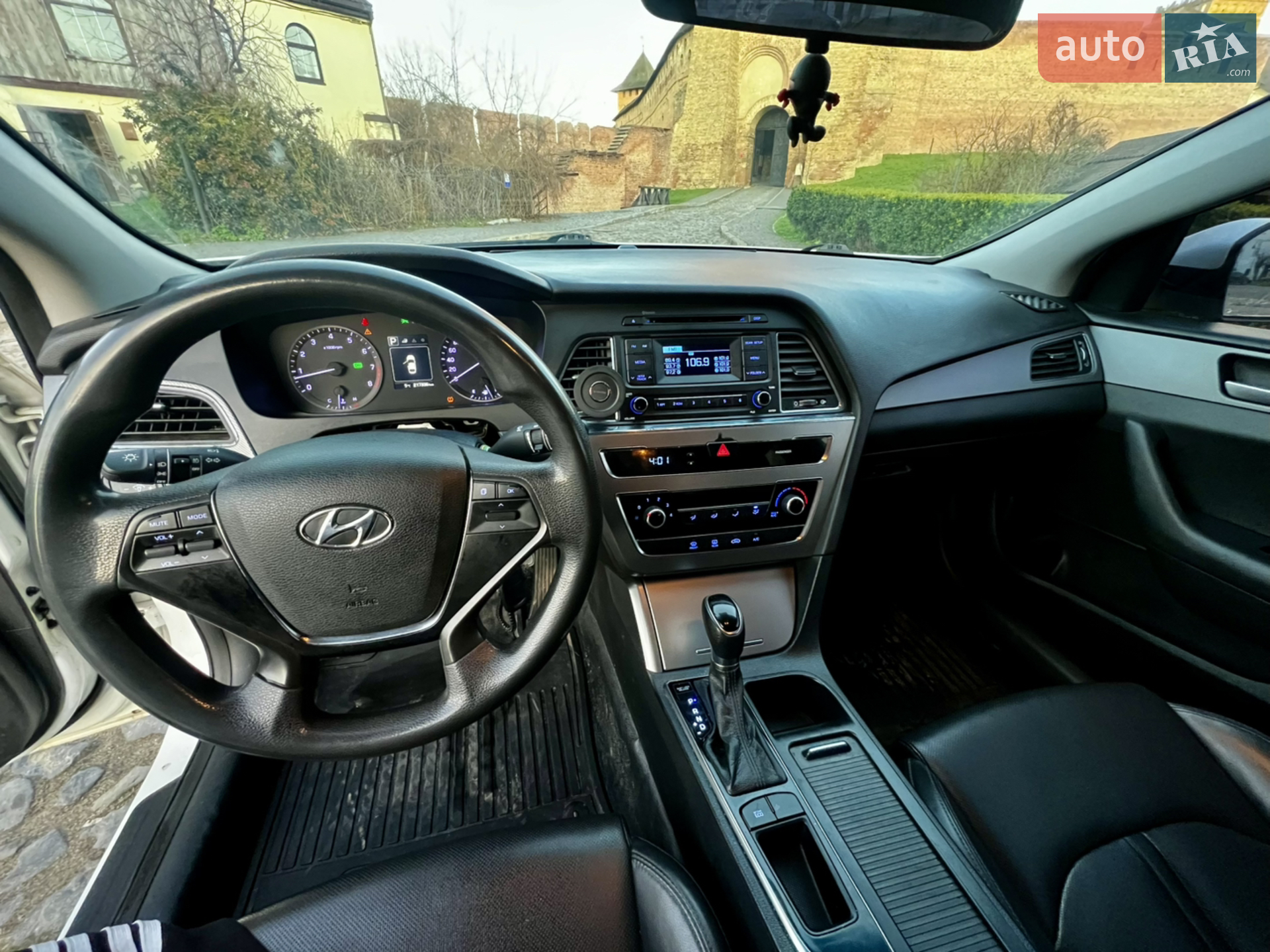 2016 Hyundai Sonata - мініатюра 17