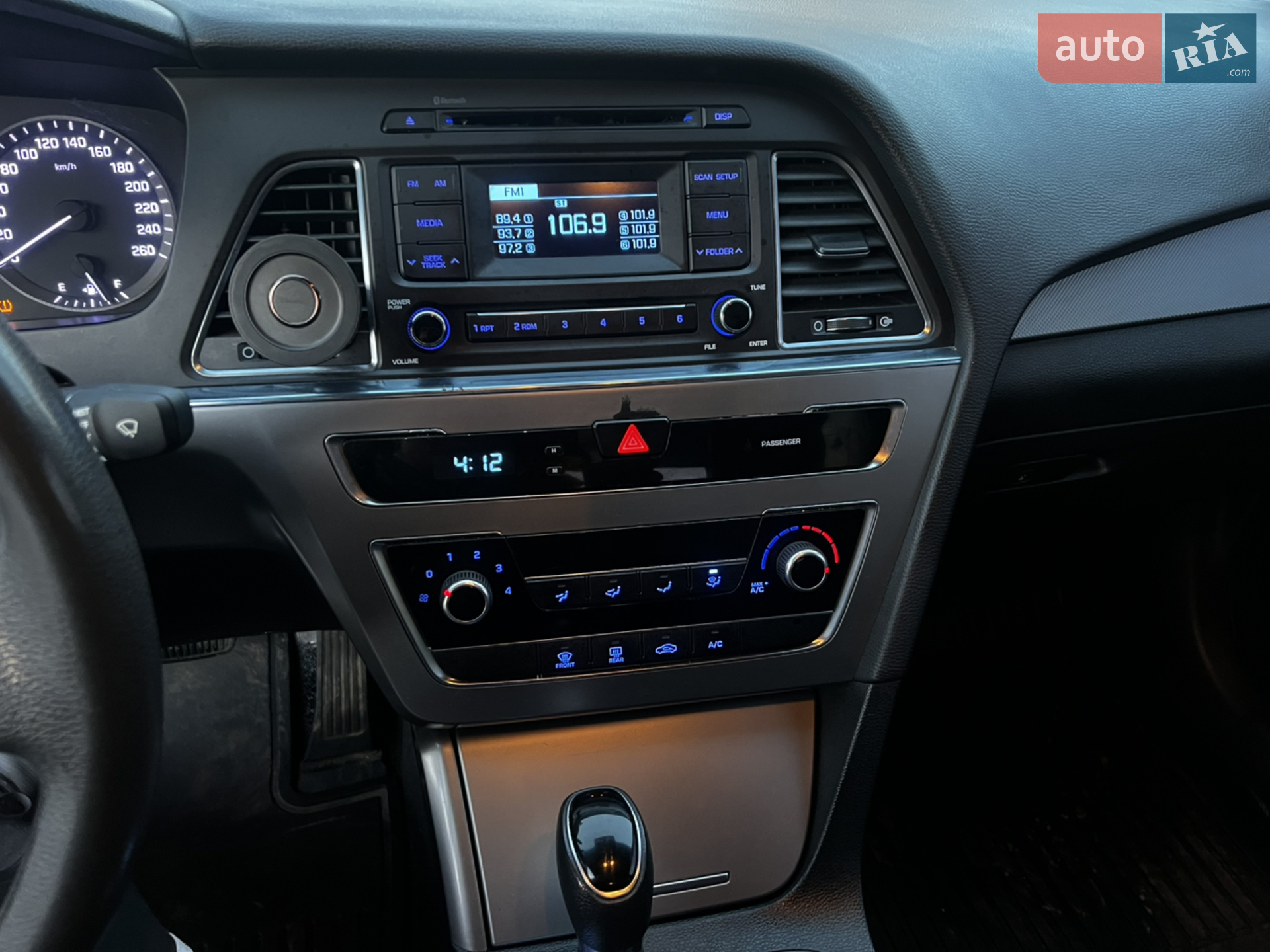 2016 Hyundai Sonata - мініатюра 26