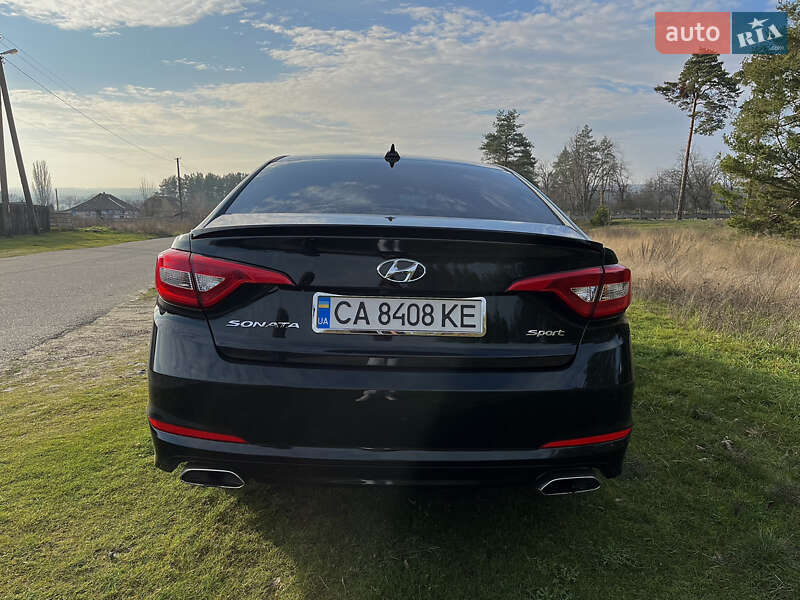 Седан Hyundai Sonata 2016 в Звенигородці