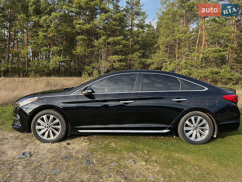 Седан Hyundai Sonata 2016 в Звенигородці