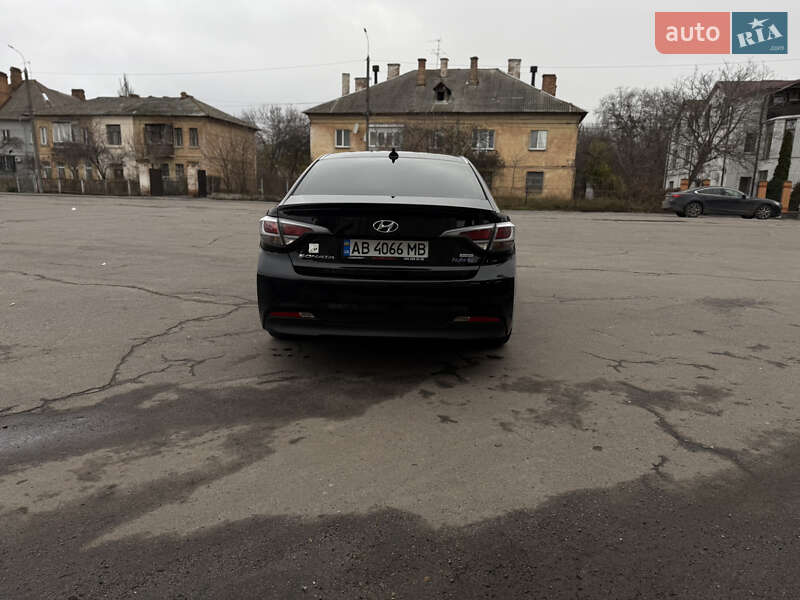 Седан Hyundai Sonata 2015 в Вінниці