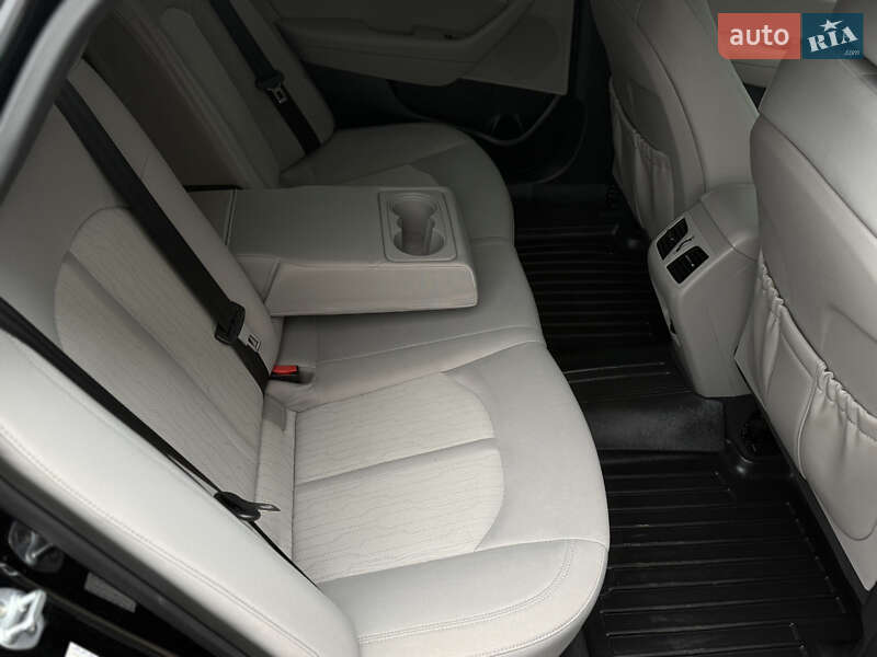 Седан Hyundai Sonata 2015 в Вінниці