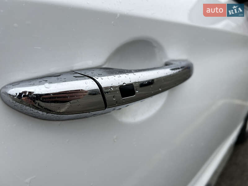 Седан Hyundai Sonata 2014 в Києві