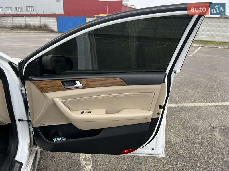 Седан Hyundai Sonata 2014 в Києві