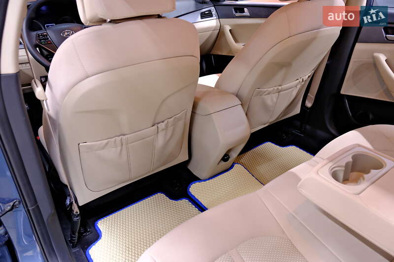 Седан Hyundai Sonata 2017 в Одессе