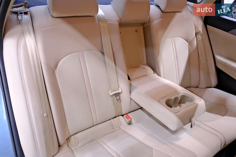 Седан Hyundai Sonata 2017 в Одессе