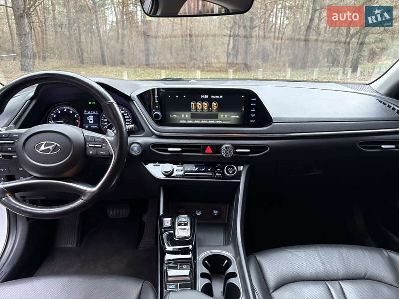 Седан Hyundai Sonata 2019 в Новомосковске