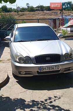 Седан Hyundai Sonata 2004 в Южному