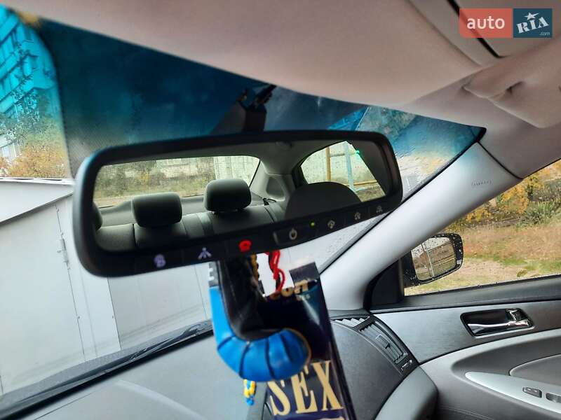 Седан Hyundai Sonata 2012 в Дніпрі