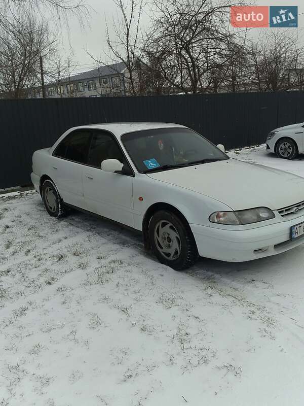 Седан Hyundai Sonata 1994 в Ивано-Франковске