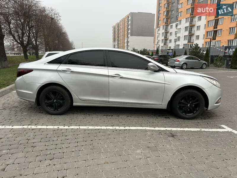 Седан Hyundai Sonata 2013 в Виннице