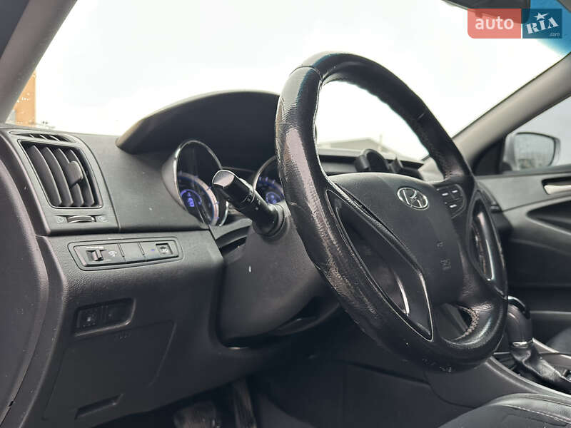 Седан Hyundai Sonata 2013 в Виннице