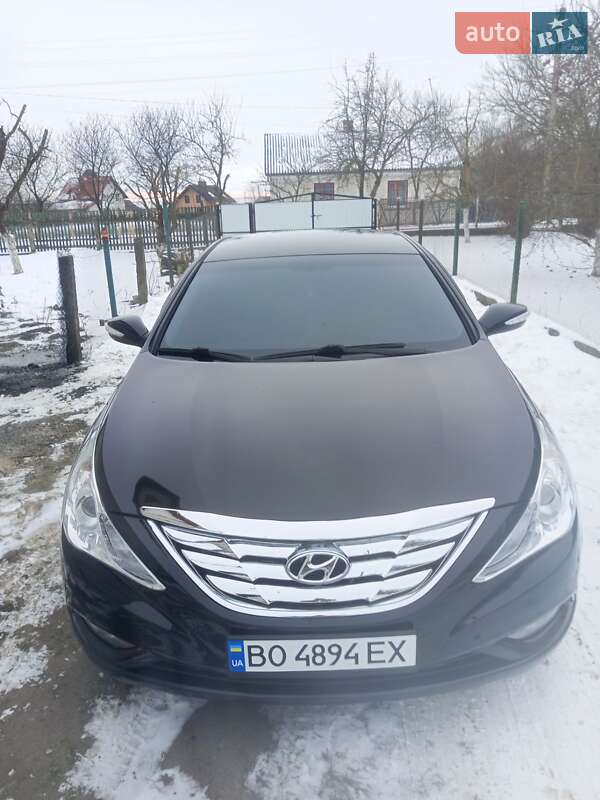 Седан Hyundai Sonata 2010 в Ланівці