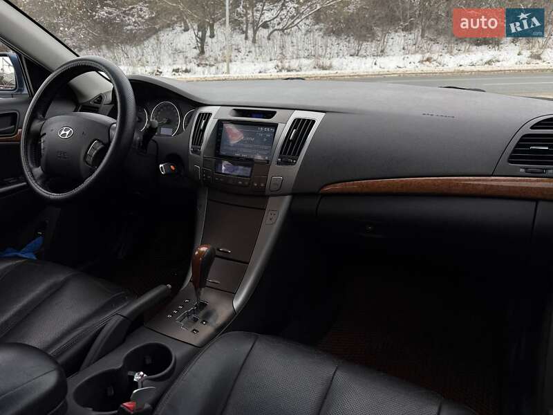 Седан Hyundai Sonata 2009 в Тернополі