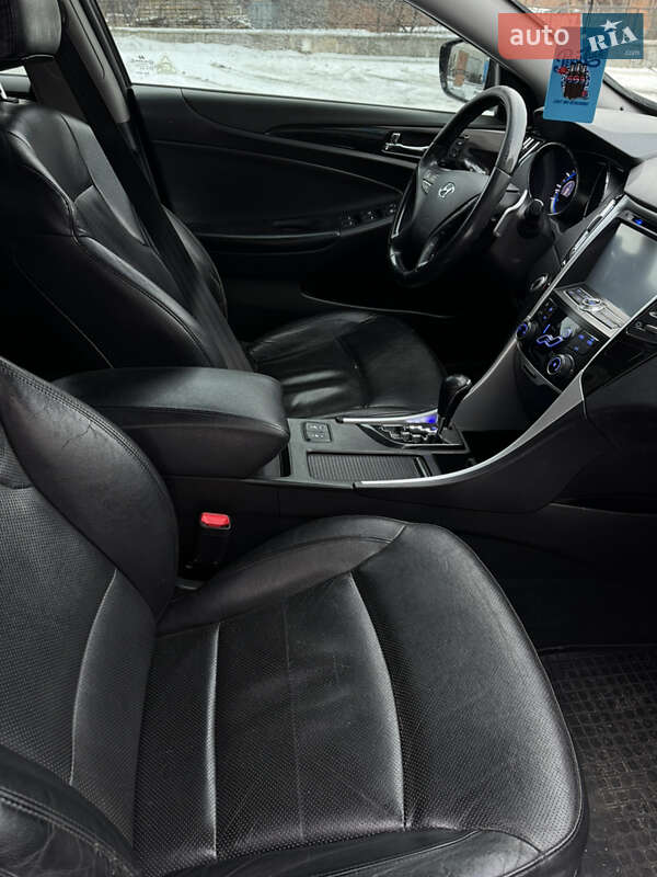 Седан Hyundai Sonata 2011 в Киеве