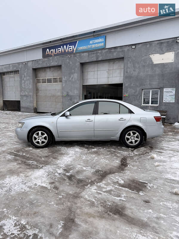 Седан Hyundai Sonata 2007 в Новой Водолаге