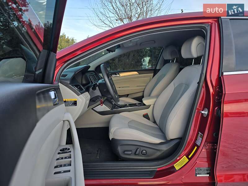 Седан Hyundai Sonata 2015 в Хмельницком