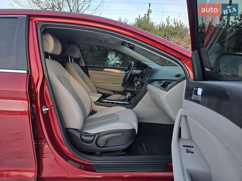 Седан Hyundai Sonata 2015 в Хмельницком