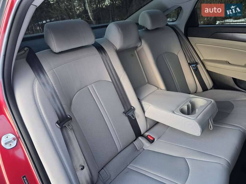 Седан Hyundai Sonata 2015 в Хмельницком