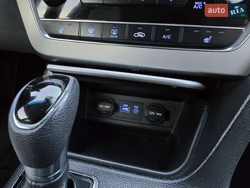 Седан Hyundai Sonata 2015 в Хмельницком