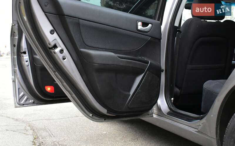 Седан Hyundai Sonata 2006 в Киеве