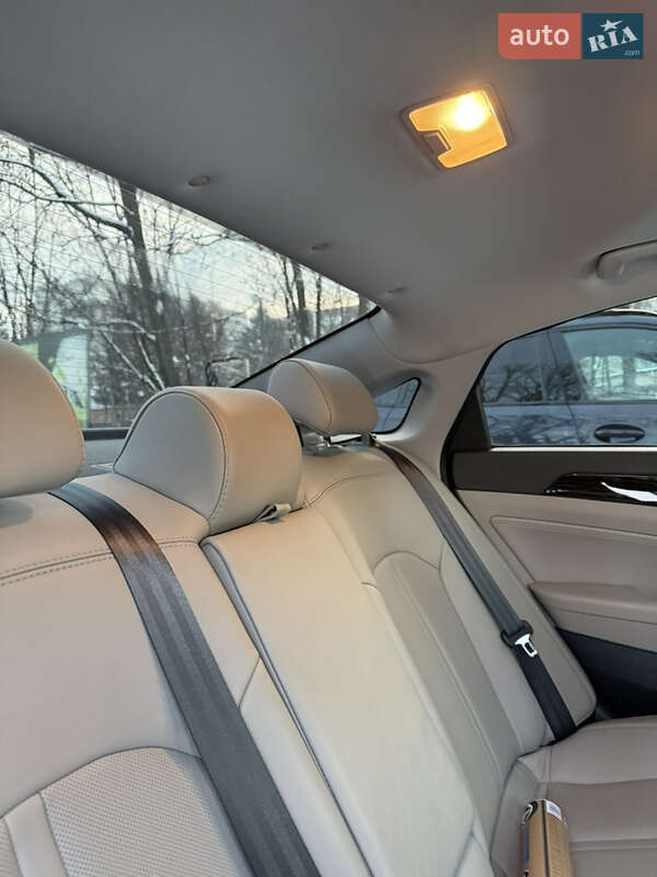 Седан Hyundai Sonata 2016 в Черкассах