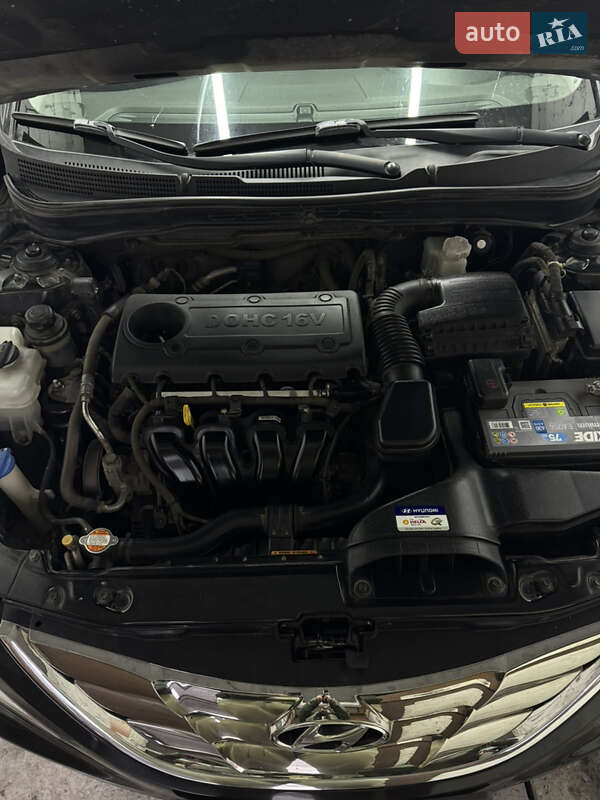 Седан Hyundai Sonata 2011 в Киеве фото 26 Седан Hyundai Sonata 2011 в Киеве