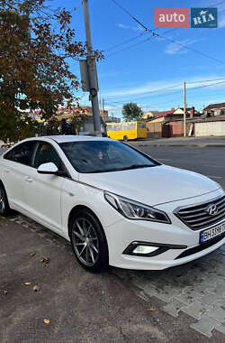 Седан Hyundai Sonata 2015 в Одессе