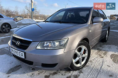 Седан Hyundai Sonata 2006 в Сумах