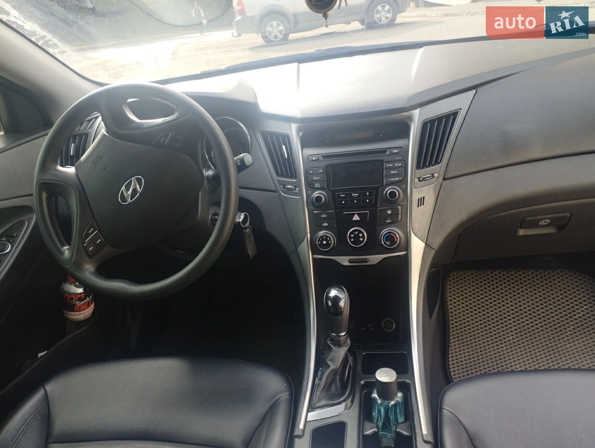 2013 Hyundai Sonata - мініатюра 23