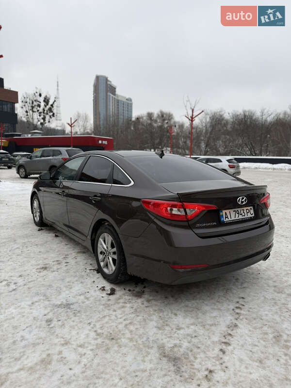 Седан Hyundai Sonata 2015 в Киеве фото 5 Седан Hyundai Sonata 2015 в Киеве