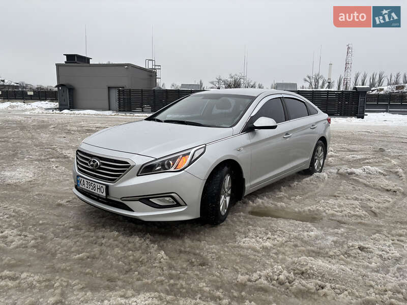 Hyundai Sonata 2015