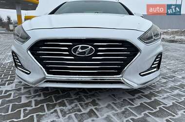 Седан Hyundai Sonata 2017 в Луцке