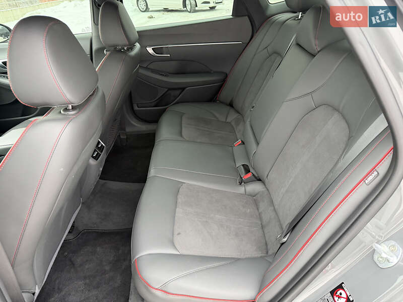 Седан Hyundai Sonata 2020 в Киеве