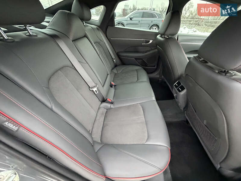 Седан Hyundai Sonata 2020 в Киеве