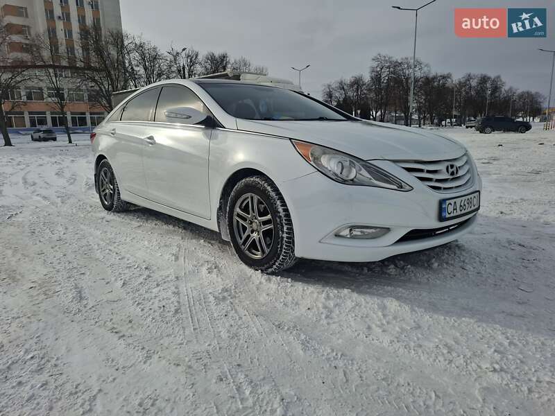 Седан Hyundai Sonata 2011 в Черкассах